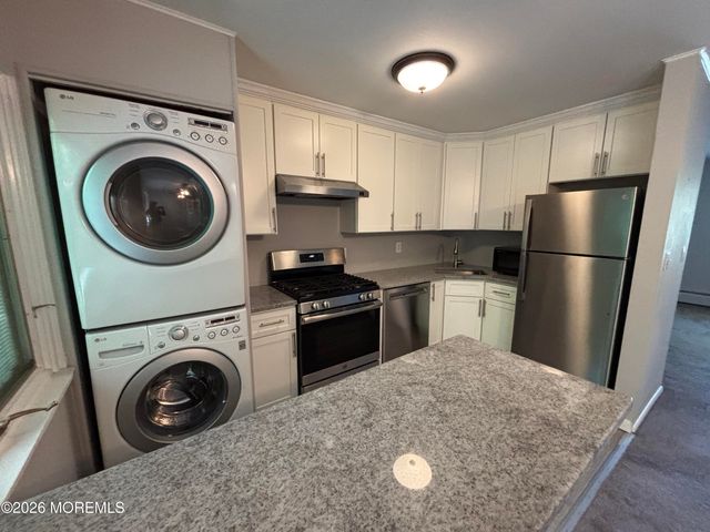 216 Manor E 3538, Red Bank, NJ 07701