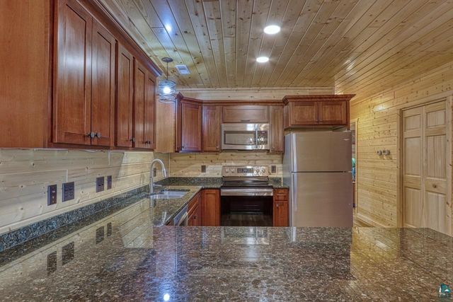 7678 N Post Ave, Hayward, WI 54843