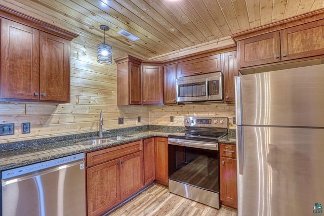 7678 N Post Ave, Hayward, WI 54843