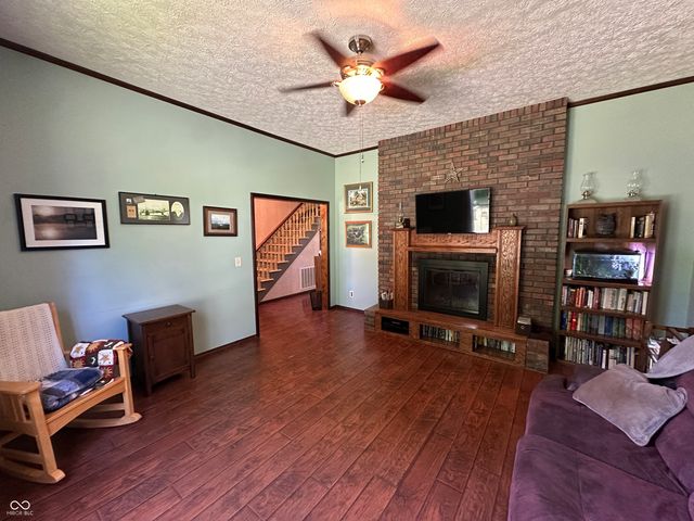 938 W 425 S, Rockville, IN 47872