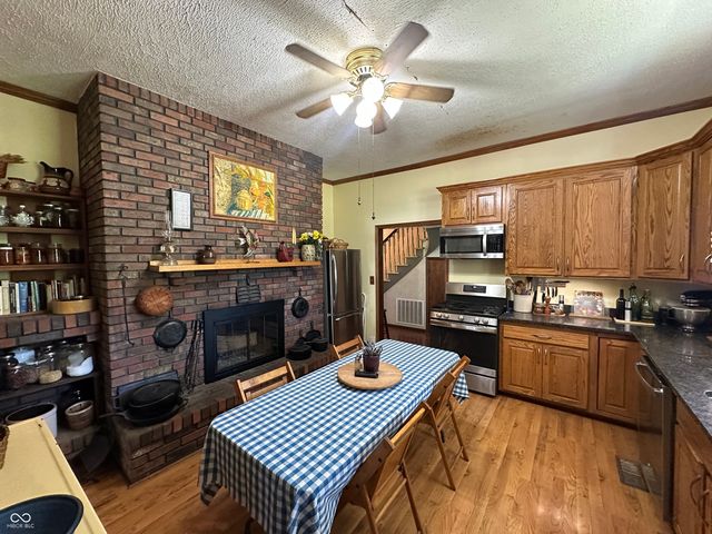 938 W 425 S, Rockville, IN 47872