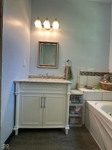 938 W 425 S, Rockville, IN 47872