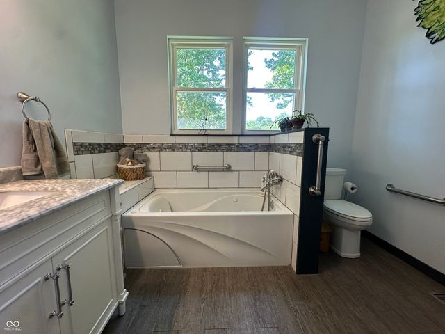 938 W 425 S, Rockville, IN 47872