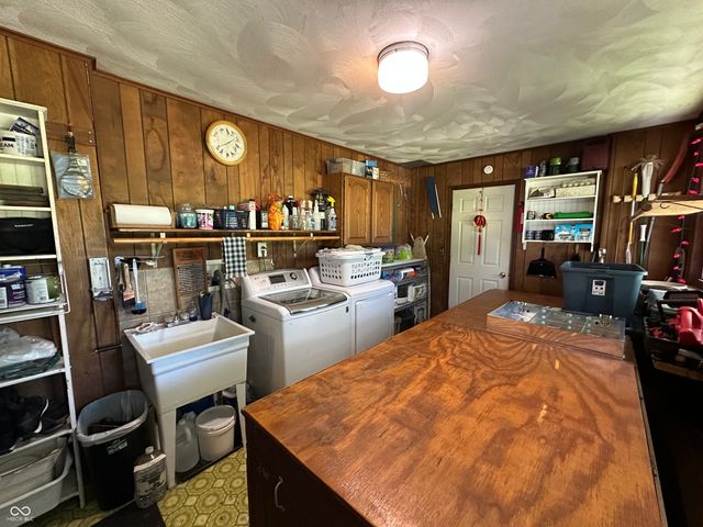 938 W 425 S, Rockville, IN 47872