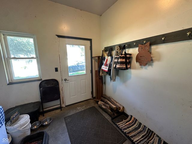 938 W 425 S, Rockville, IN 47872