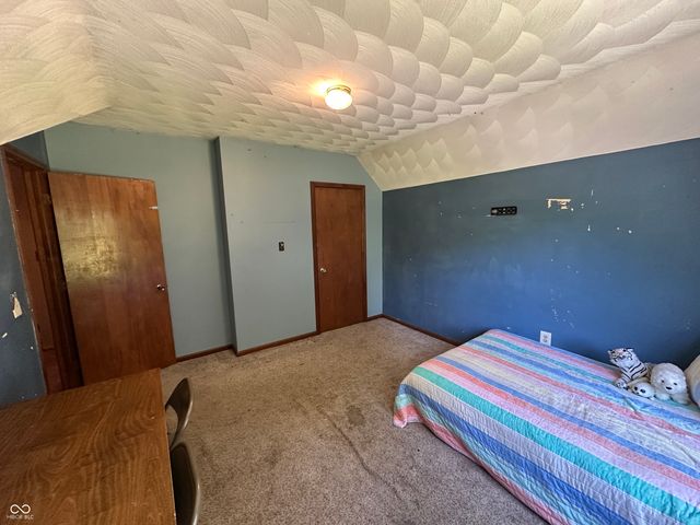 938 W 425 S, Rockville, IN 47872