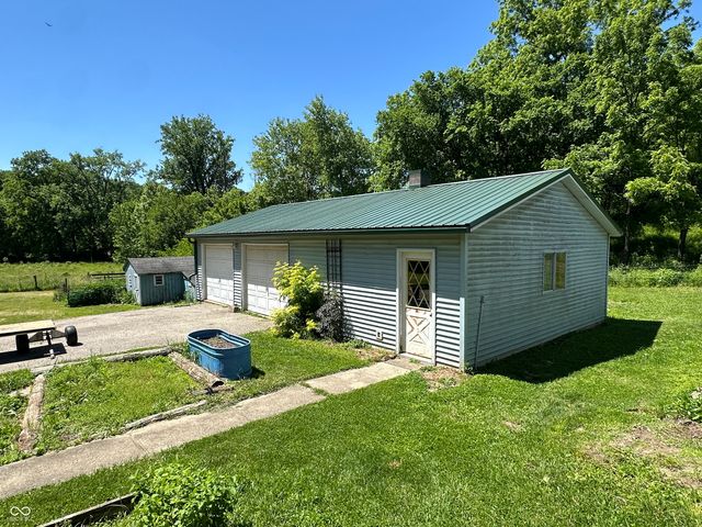 938 W 425 S, Rockville, IN 47872