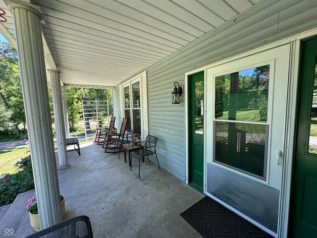 938 W 425 S, Rockville, IN 47872