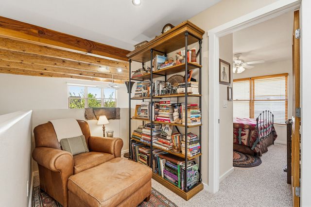 84 Avenida Frijoles, Santa Fe, NM 87507