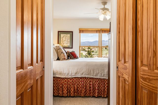 84 Avenida Frijoles, Santa Fe, NM 87507