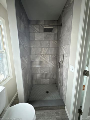 29535 Joy Road, Westland, MI 48185