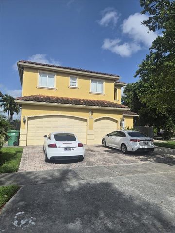 6743 SW 163rd Place, Miami, FL 33193