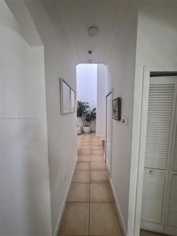 6743 SW 163rd Place, Miami, FL 33193