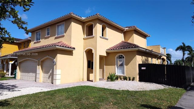 6743 SW 163rd Place, Miami, FL 33193