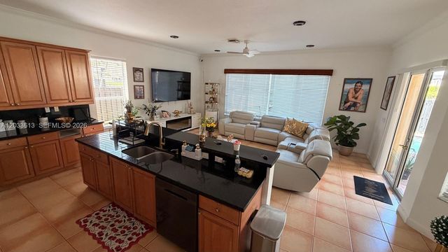 6743 SW 163rd Place, Miami, FL 33193