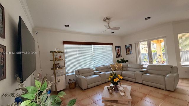 6743 SW 163rd Place, Miami, FL 33193