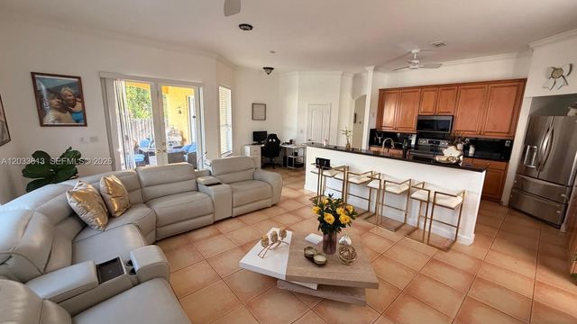 6743 SW 163rd Place, Miami, FL 33193