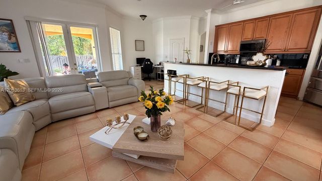 6743 SW 163rd Place, Miami, FL 33193