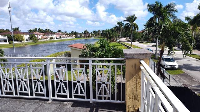 6743 SW 163rd Place, Miami, FL 33193