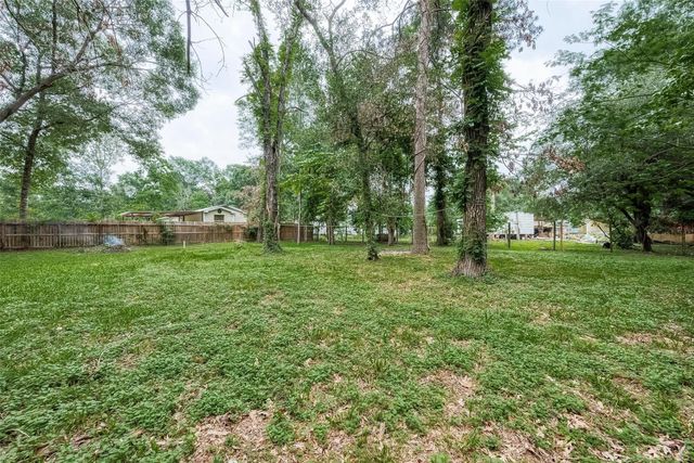 17536 White Oak Orchard, Conroe, TX 77306