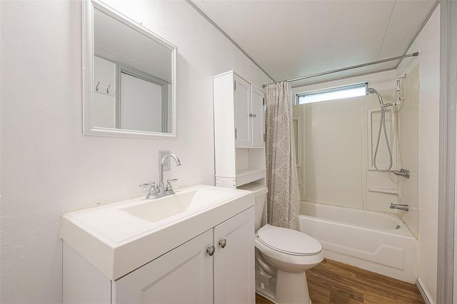 17536 White Oak Orchard, Conroe, TX 77306