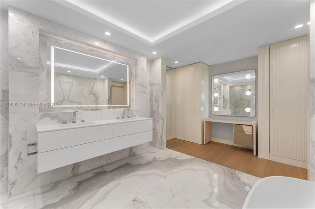 7445 Fisher Island Dr 7445, Miami Beach, FL 33109