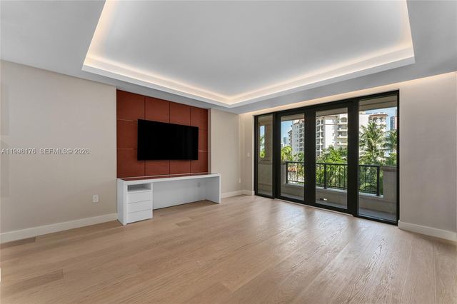 7445 Fisher Island Dr 7445, Miami Beach, FL 33109
