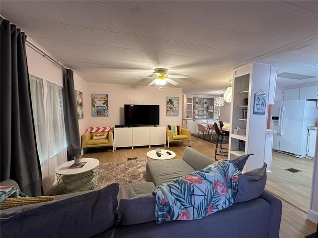 283 ANDORA, Bradenton, FL 34207