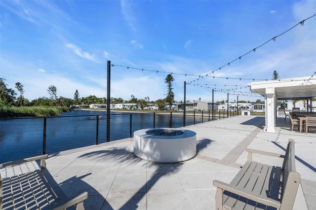 283 ANDORA, Bradenton, FL 34207