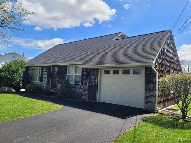 114 Skyview Drive, Salina, NY 13088
