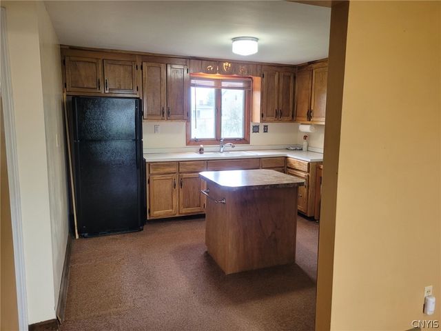 114 Skyview Drive, Salina, NY 13088