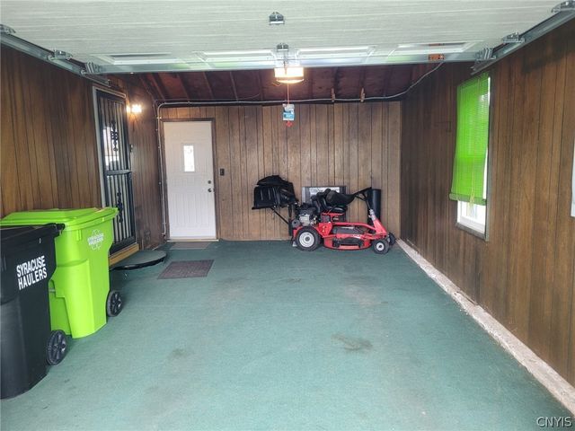 114 Skyview Drive, Salina, NY 13088