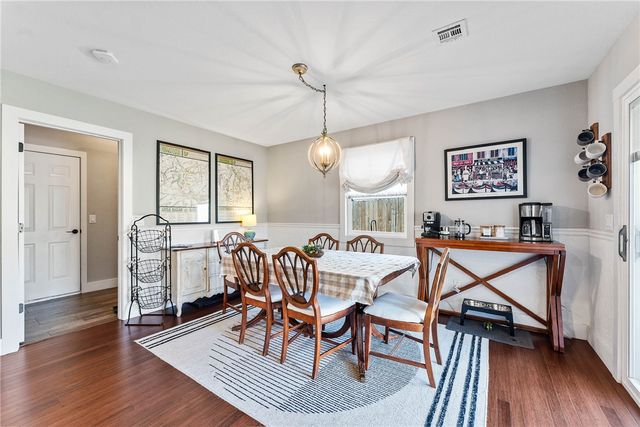 13 Greenridge Lane, Bentonville, AR 72712