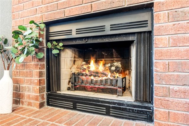 13 Greenridge Lane, Bentonville, AR 72712