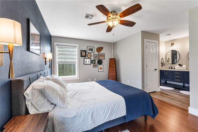13 Greenridge Lane, Bentonville, AR 72712