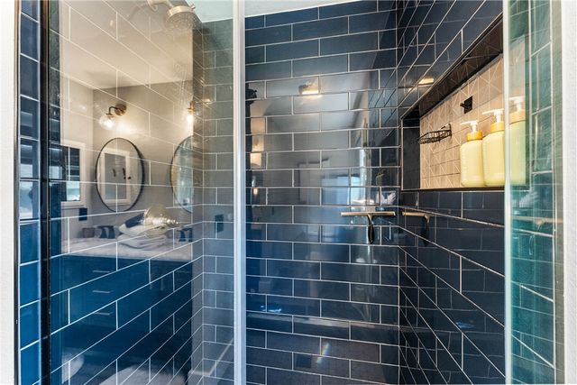 13 Greenridge Lane, Bentonville, AR 72712