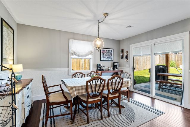 13 Greenridge Lane, Bentonville, AR 72712