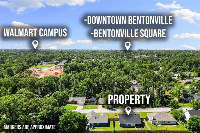 13 Greenridge Lane, Bentonville, AR 72712