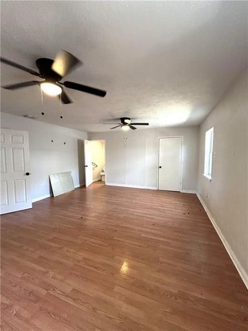 4721 Waltham Dr, Corpus Christi, TX 78411