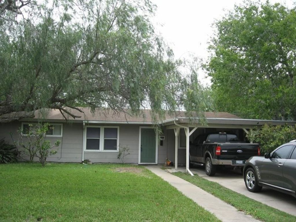 4721 Waltham Dr, Corpus Christi, TX 78411