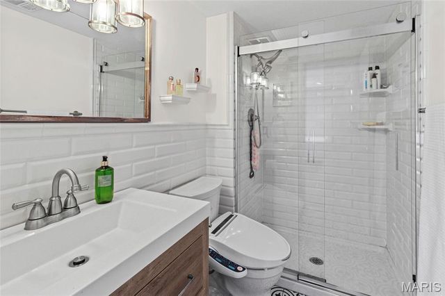 13453 Coliseum Drive F, Chesterfield, MO 63017