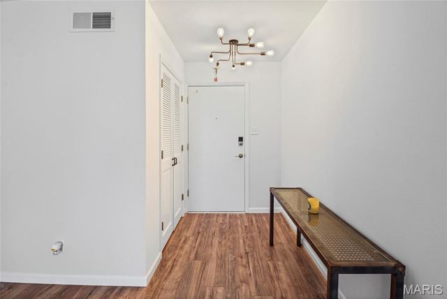 13453 Coliseum Drive F, Chesterfield, MO 63017