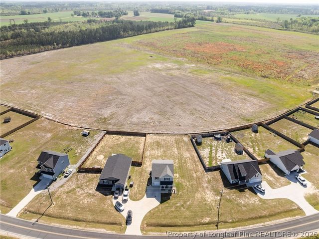 566 Carolina Church Road, St Pauls, NC 28384