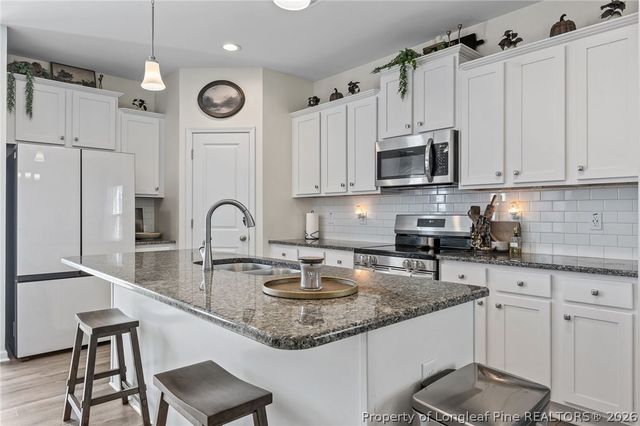 566 Carolina Church Road, St Pauls, NC 28384