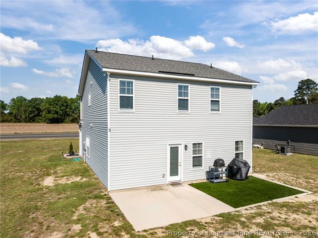 566 Carolina Church Road, St Pauls, NC 28384