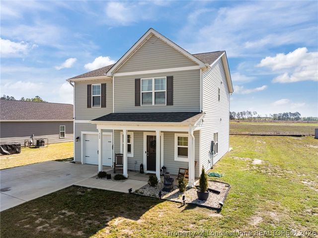 566 Carolina Church Road, St Pauls, NC 28384