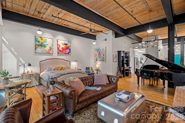 310 Arlington Avenue 205, Charlotte, NC 28203