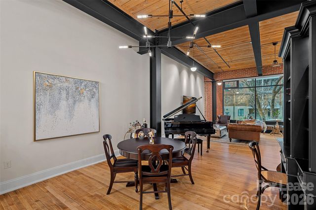 310 Arlington Avenue 205, Charlotte, NC 28203