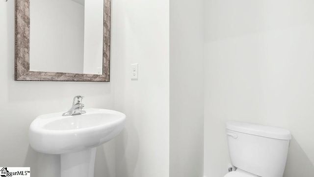 1072 Gagmon Drive, Wellford, SC 29385