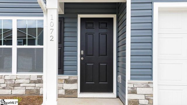 1072 Gagmon Drive, Wellford, SC 29385